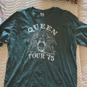 American Eagle Outfitters Forest Green Tour Tee